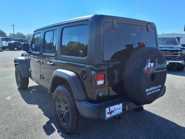 Used 2024 Jeep Wrangler Unlimited Sport AWD/4WD image 5
