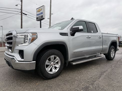 Used 2021 GMC Sierra 1500 SLE image 2