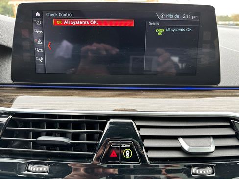 Used 2018 BMW 530i RWD image 30