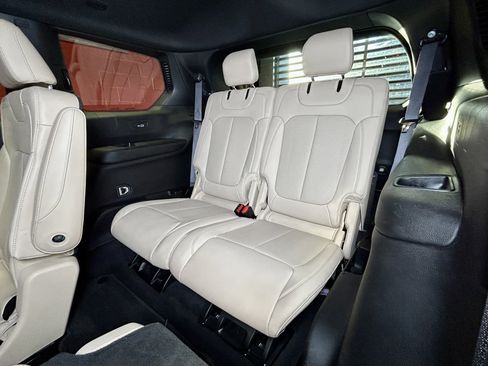 Certified 2023 Jeep Grand Cherokee L Limited w/ Luxury Tech Group II image 42