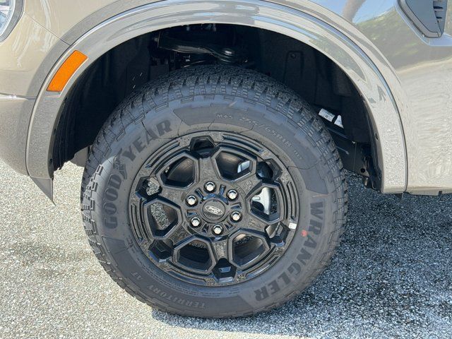 New 2026 Ford Ranger XLT w/ Black Appearance Package AWD/4WD image 11