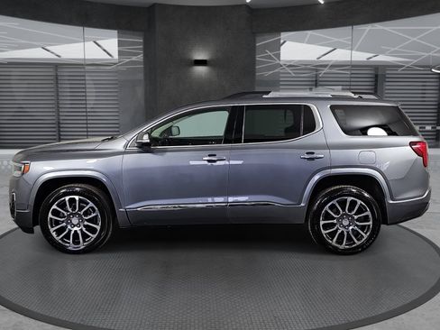 Used 2020 GMC Acadia Denali w/ Trailering Package FWD image 8