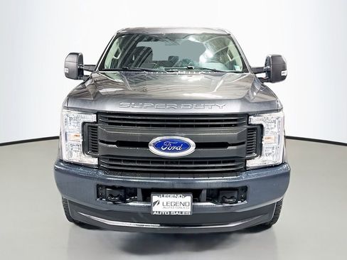 Used 2018 Ford F250 XL image 2