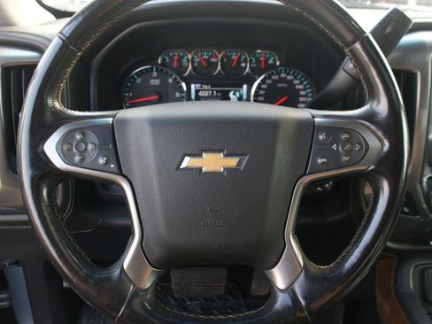 Used 2015 Chevrolet Silverado 1500 LTZ w/ LTZ Plus Package AWD/4WD image 19