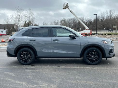 New 2026 Honda HR-V Sport image 38