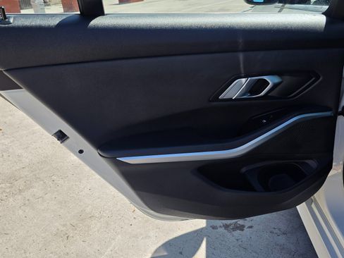 Used 2019 BMW 330i Sedan w/ Driving Assistance Package image 19