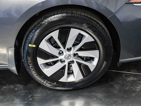 New 2025 Nissan Altima 2.5 S image 12