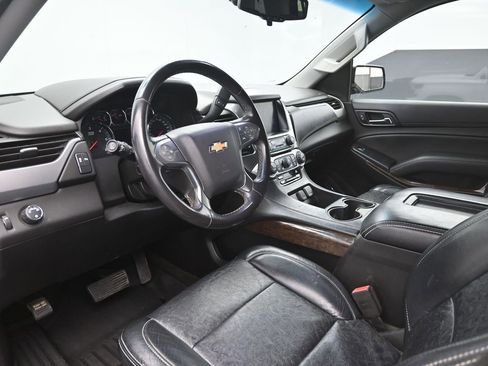 Used 2018 Chevrolet Tahoe LS image 19