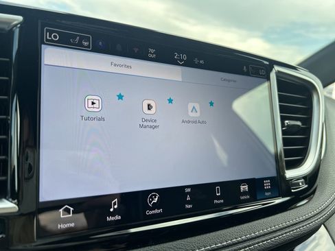 New 2026 Chrysler Pacifica Limited w/ S Appearance Package image 43