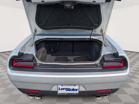 Used 2021 Dodge Challenger R/T Scat Pack RWD image 15