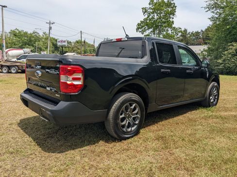 Certified 2022 Ford Maverick XLT w/ Equipment Group 300A Standard image 4