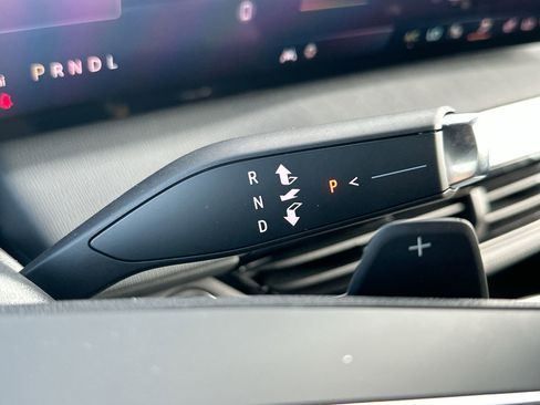 New 2026 Buick Enclave Sport Touring w/ LPO, Illumination Package image 20