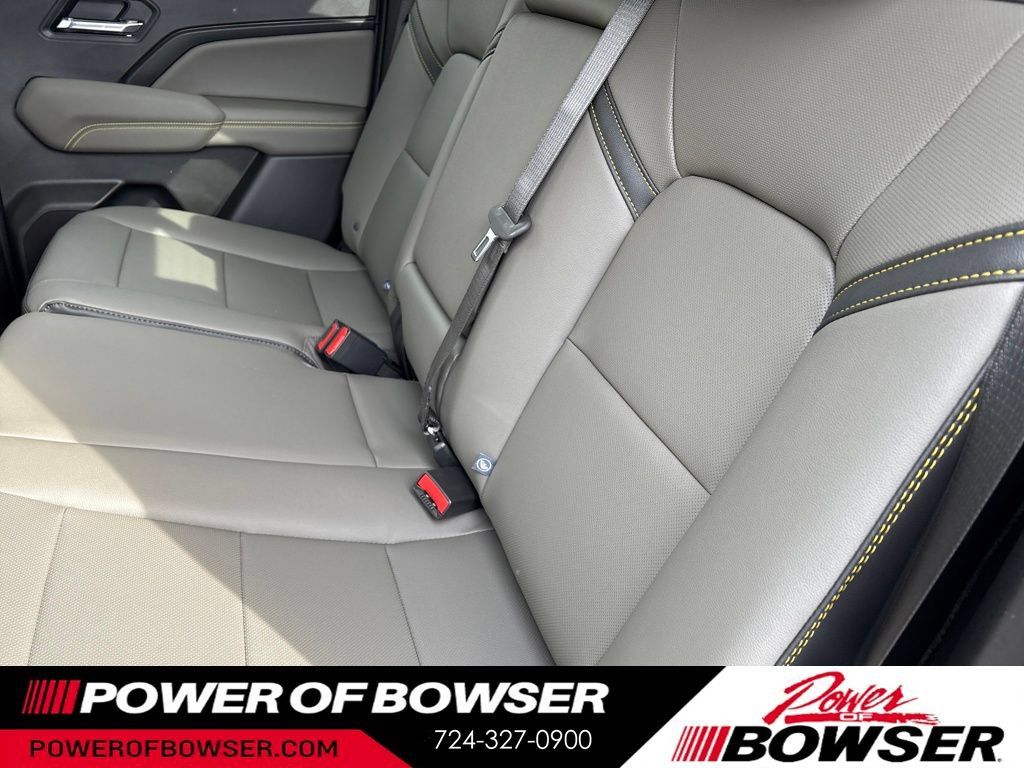 New 2026 Chevrolet Colorado ZR2 w/ Technology Package AWD/4WD image 5