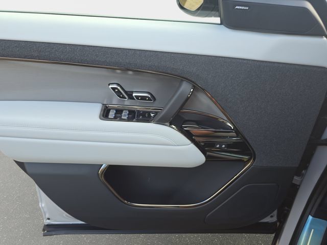 New 2026 Land Rover Range Rover Sport SE AWD/4WD image 19