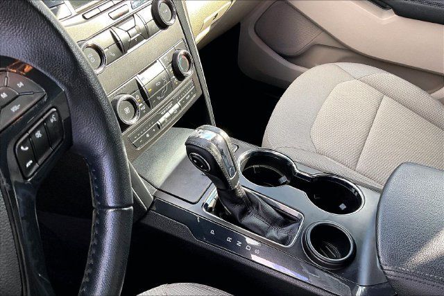 Used 2018 Ford Explorer XLT FWD image 13
