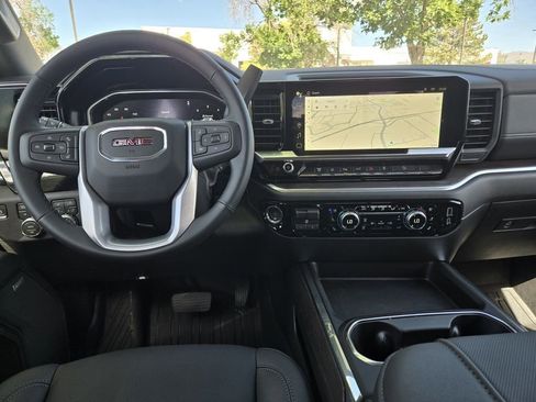 New 2026 GMC Sierra 2500 SLT w/ SLT Premium Package AWD/4WD image 16