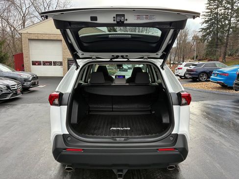 Used 2023 Toyota RAV4 XLE image 12