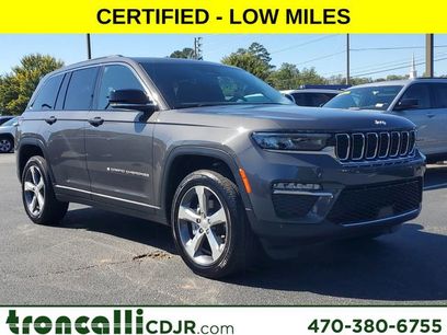 Certified 2025 Jeep Grand Cherokee Limited w/ Trailer Tow Package