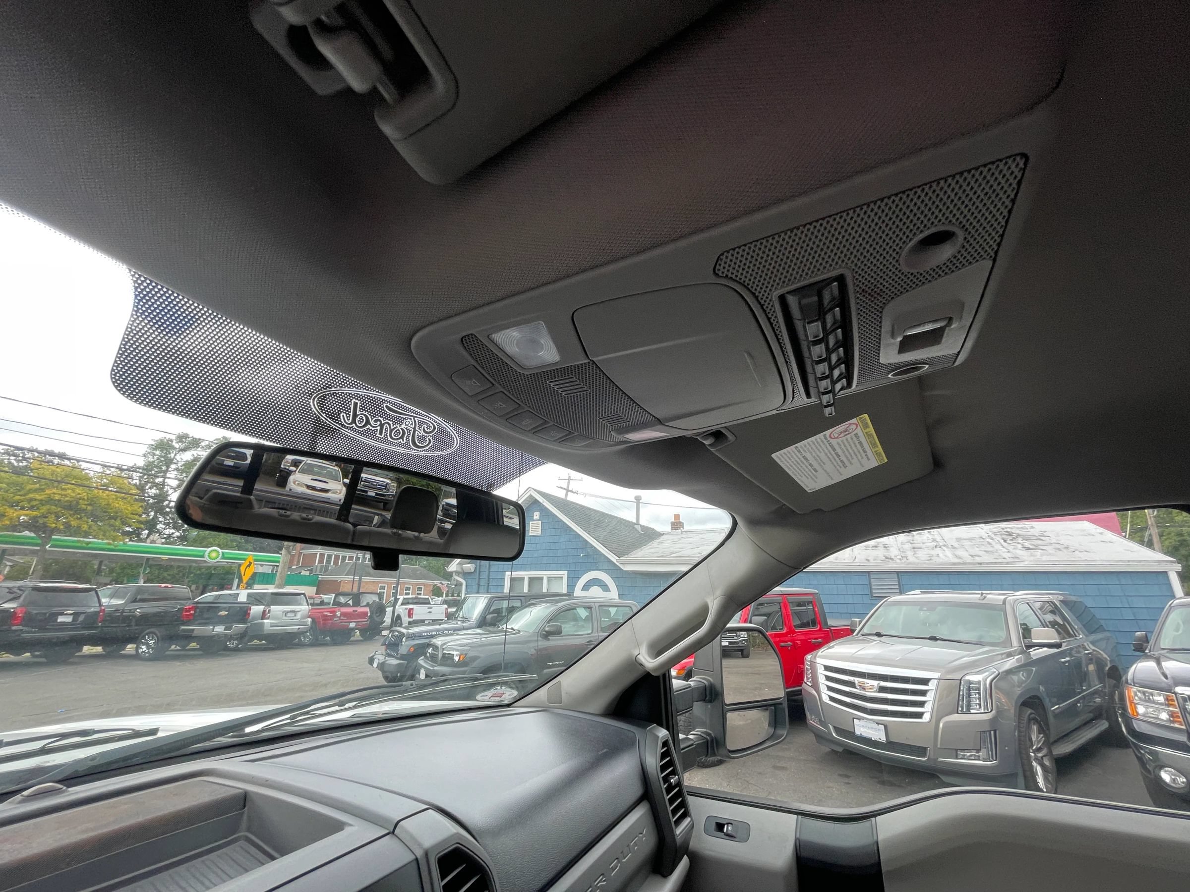 Used 2019 Ford F250 XL w/ Power Equipment Group AWD/4WD image 18