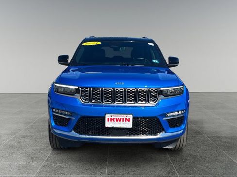 Used 2024 Jeep Grand Cherokee Summit AWD/4WD image 8