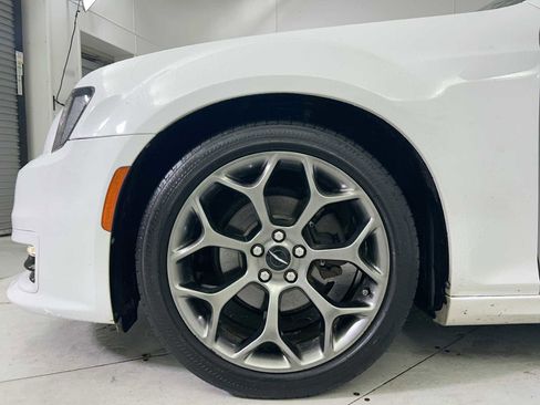 Used 2017 Chrysler 300 S w/ S Model Appearance Package image 18