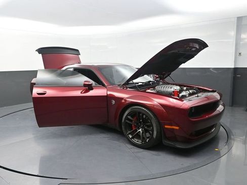 Used 2022 Dodge Challenger SRT Hellcat RWD image 31
