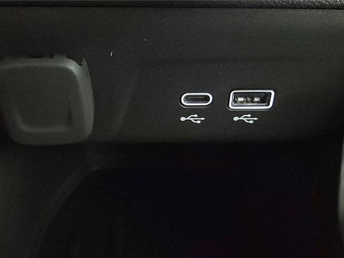 New 2026 Chevrolet TrailBlazer RS w/ Driver Confidence Package image 40