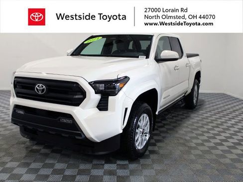Certified 2024 Toyota Tacoma SR5 image 1