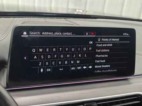Used 2022 BMW M550i xDrive AWD/4WD image 41