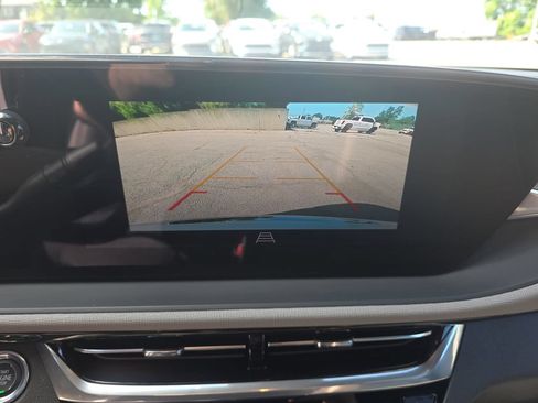 Certified 2024 Buick Envista Avenir FWD image 26