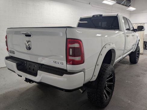 Used 2022 RAM 3500 Limited AWD/4WD image 7