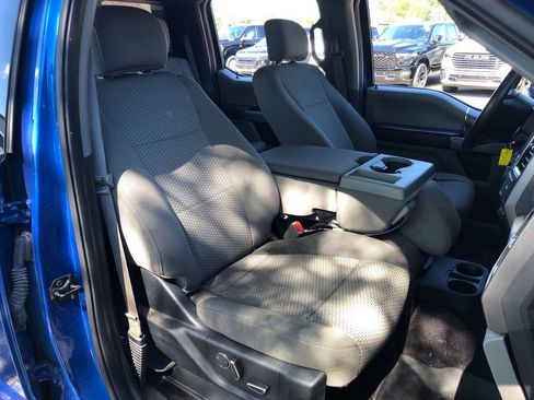 Used 2017 Ford F150 XLT w/ Equipment Group 302A Luxury AWD/4WD image 5