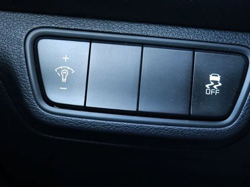 Used 2023 Kia Forte LXS image 23