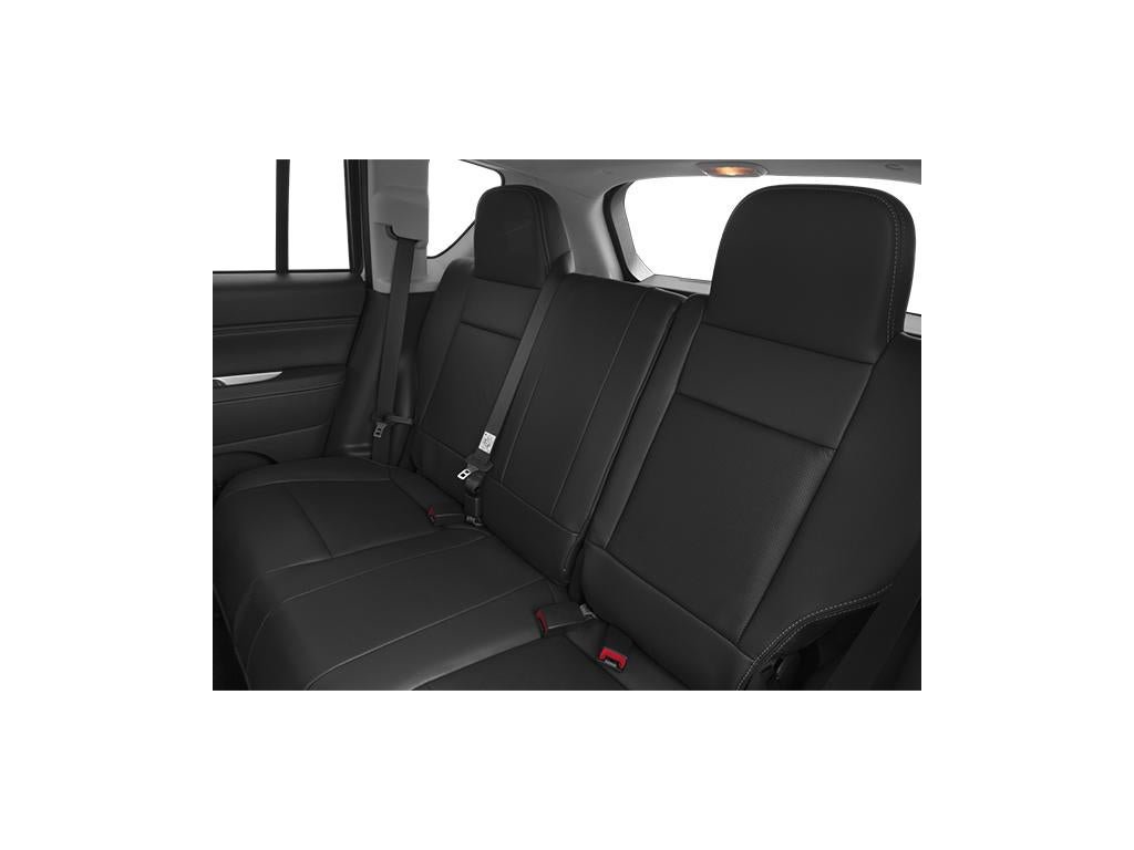 Used 2014 Jeep Compass Latitude w/ All Weather Capability Group AWD/4WD image 9