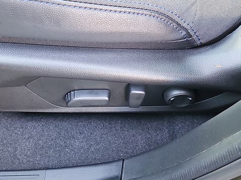 Certified 2025 Subaru Forester Premium image 14