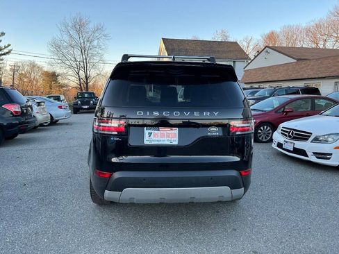 Used 2017 Land Rover Discovery HSE AWD/4WD image 8