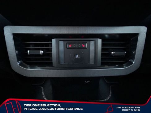 Used 2023 Ford F250 Platinum AWD/4WD image 16