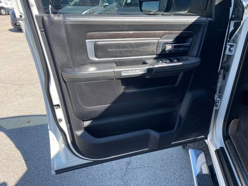 Used 2018 RAM 3500 Laramie Longhorn image 17