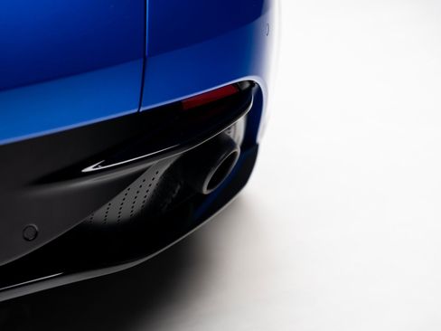 Used 2020 Aston Martin DB11 AMR image 35