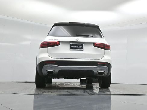 Used 2021 Mercedes-Benz GLB 250 image 52
