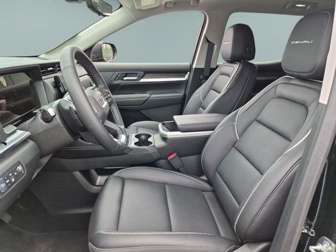 New 2026 GMC Terrain Denali AWD/4WD image 19