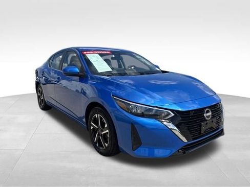 Used 2025 Nissan Sentra SV FWD image 5