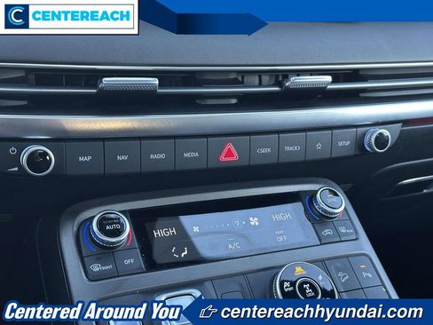 Used 2024 Hyundai Palisade Calligraphy image 28