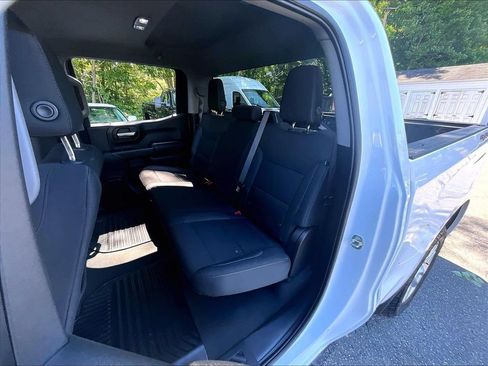 Used 2023 Chevrolet Silverado 1500 Custom AWD/4WD image 14