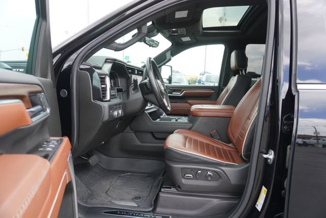 Used 2025 GMC Sierra 3500 Denali Ultimate AWD/4WD image 21