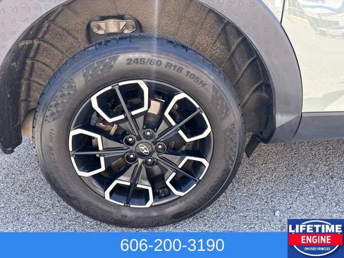 Used 2023 Hyundai Santa Cruz SEL AWD/4WD image 7