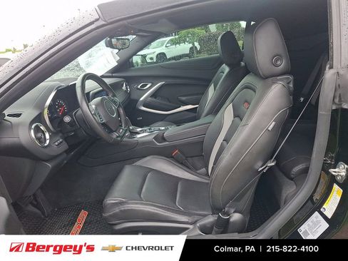 Used 2022 Chevrolet Camaro SS RWD image 16