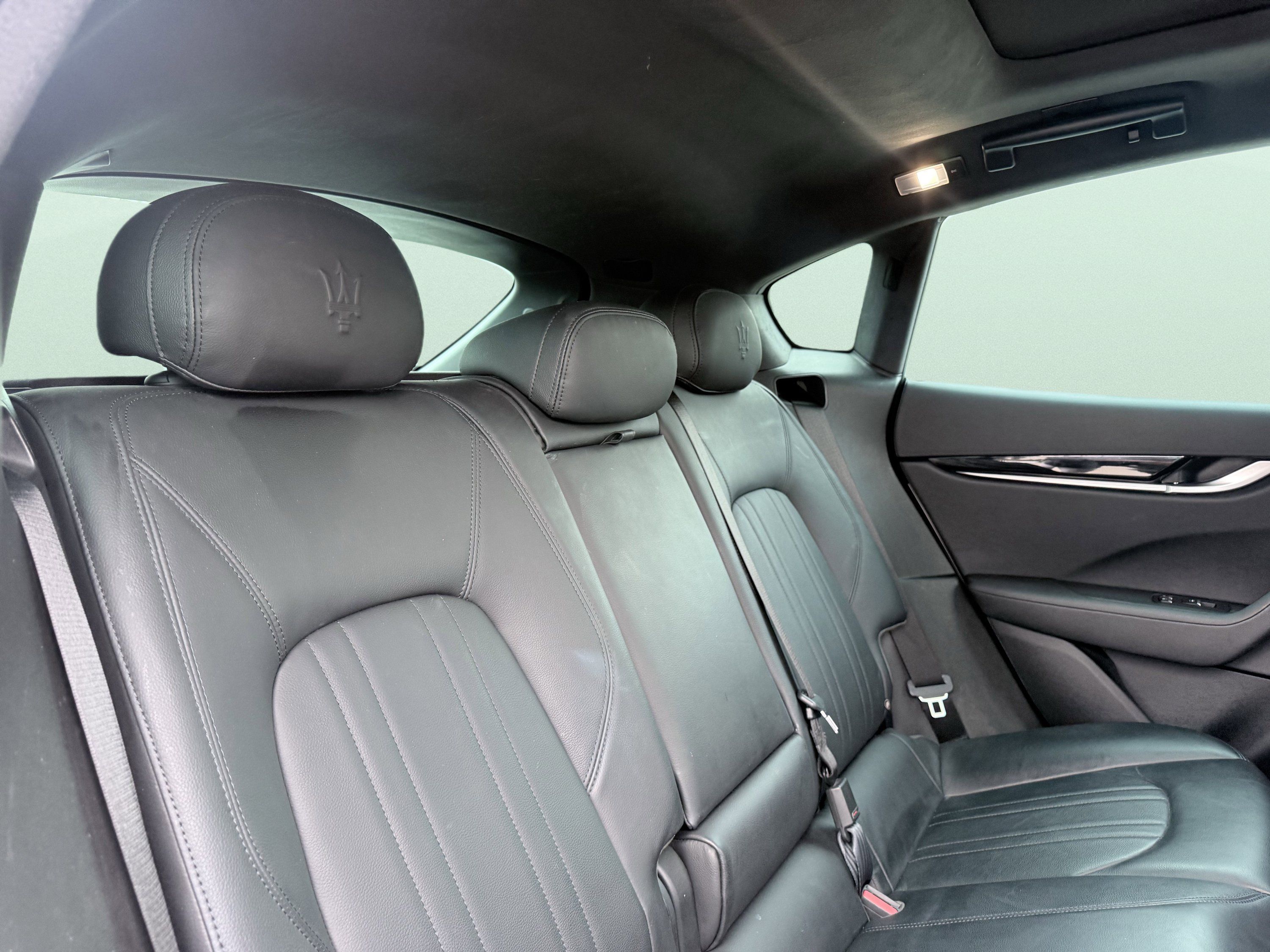 Used 2023 Maserati Levante Modena AWD/4WD image 42