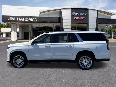 Used 2022 Cadillac Escalade ESV Premium Luxury image 4