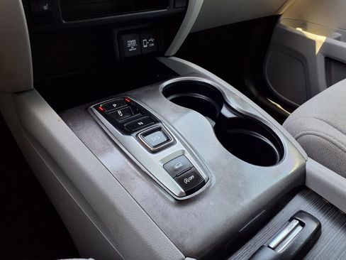 Used 2021 Honda Pilot EX image 28